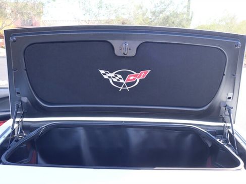 Used 1998 Chevrolet Corvette w/ Performance Handling Pkg image 22