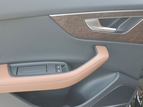 New 2026 Audi Q8 Premium Plus AWD/4WD image 18