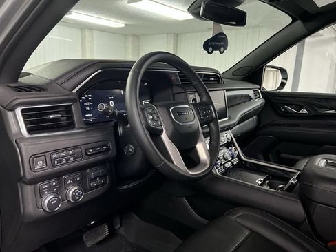 Certified 2023 GMC Yukon Denali w/ Max Trailering Package AWD/4WD image 10