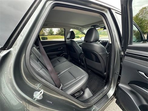Used 2022 Hyundai Tucson Limited image 17