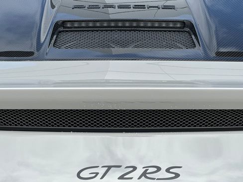 Used 2018 Porsche 911 GT2 RS image 37