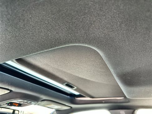 New 2026 GMC Canyon Denali image 19