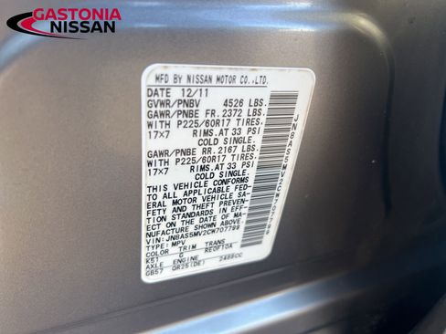 Used 2012 Nissan Rogue SV w/ Premium Pkg image 18