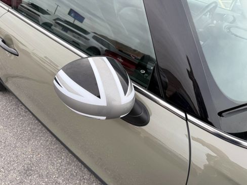 Used 2019 MINI Cooper S w/ Signature Upholstery Package image 10