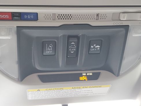 Used 2021 Subaru Forester Limited w/ Popular Package #3 image 32