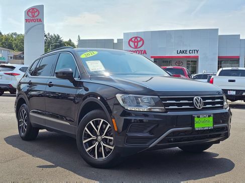 Used 2021 Volkswagen Tiguan SE w/ Panoramic Sunroof Package AWD/4WD image 1
