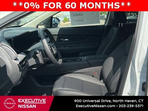 New 2025 Nissan Murano SV image 10