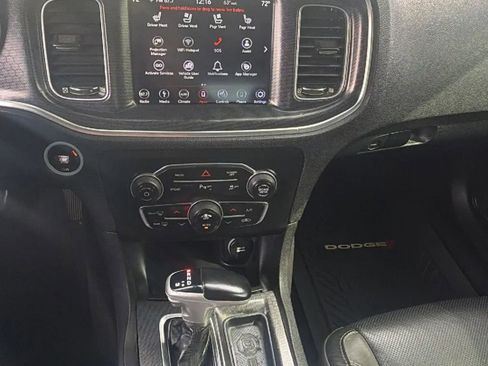 Used 2018 Dodge Charger R/T w/ Plus Group image 31