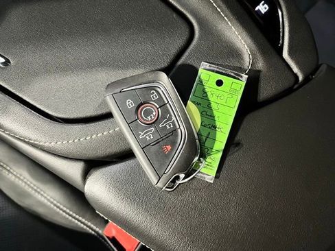 Used 2023 Chevrolet Corvette Stingray Coupe w/ 1LT image 46