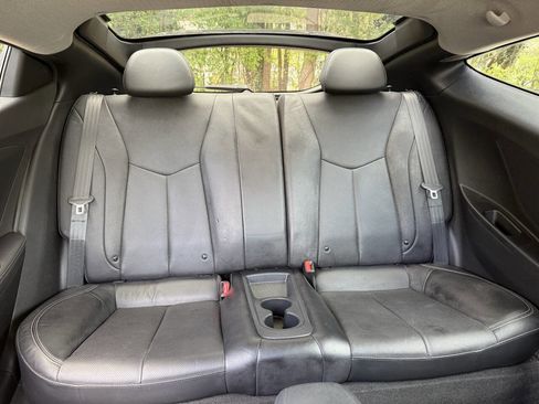 Used 2014 Hyundai Veloster Turbo image 27