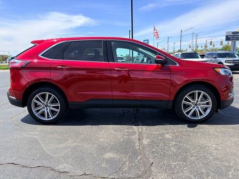 Used 2024 Ford Edge Titanium w/ Equipment Group 301A AWD/4WD image 8