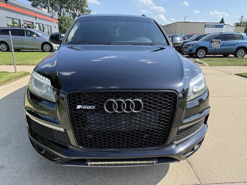 Used 2014 Audi Q7 3.0T S line Prestige w/ S Line Package AWD/4WD image 2