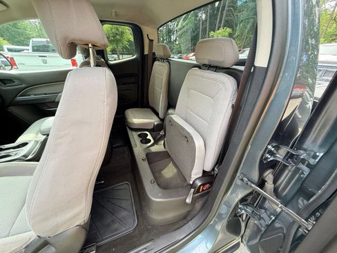 Used 2015 Chevrolet Colorado W/T w/ WT Convenience Package RWD image 22