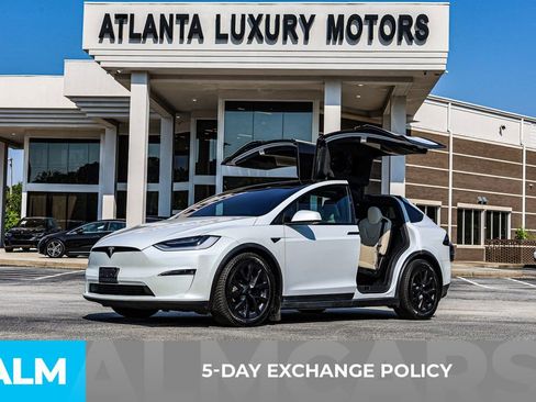 Used 2023 Tesla Model X AWD/4WD image 4
