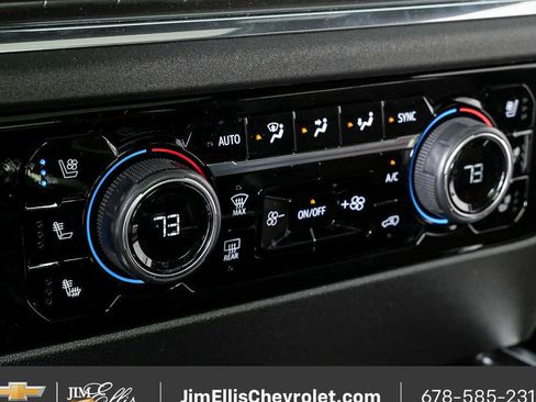 Used 2023 Chevrolet Silverado 1500 High Country w/ High Country Premium Package AWD/4WD image 16
