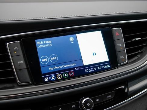 Used 2024 Buick Enclave Premium image 30