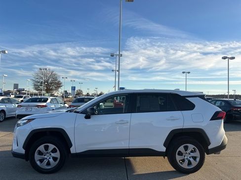 Certified 2024 Toyota RAV4 LE image 5