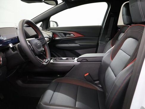 New 2026 Chevrolet Equinox EV RS image 12