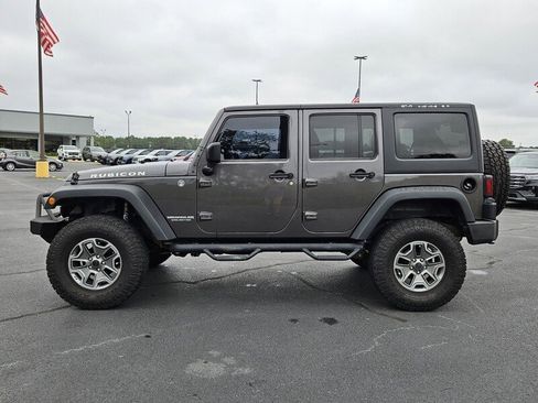 Used 2014 Jeep Wrangler Unlimited Rubicon w/ Connectivity Group image 4