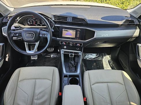 Used 2020 Audi Q3 2.0T Premium Plus w/ Premium Plus Package image 23