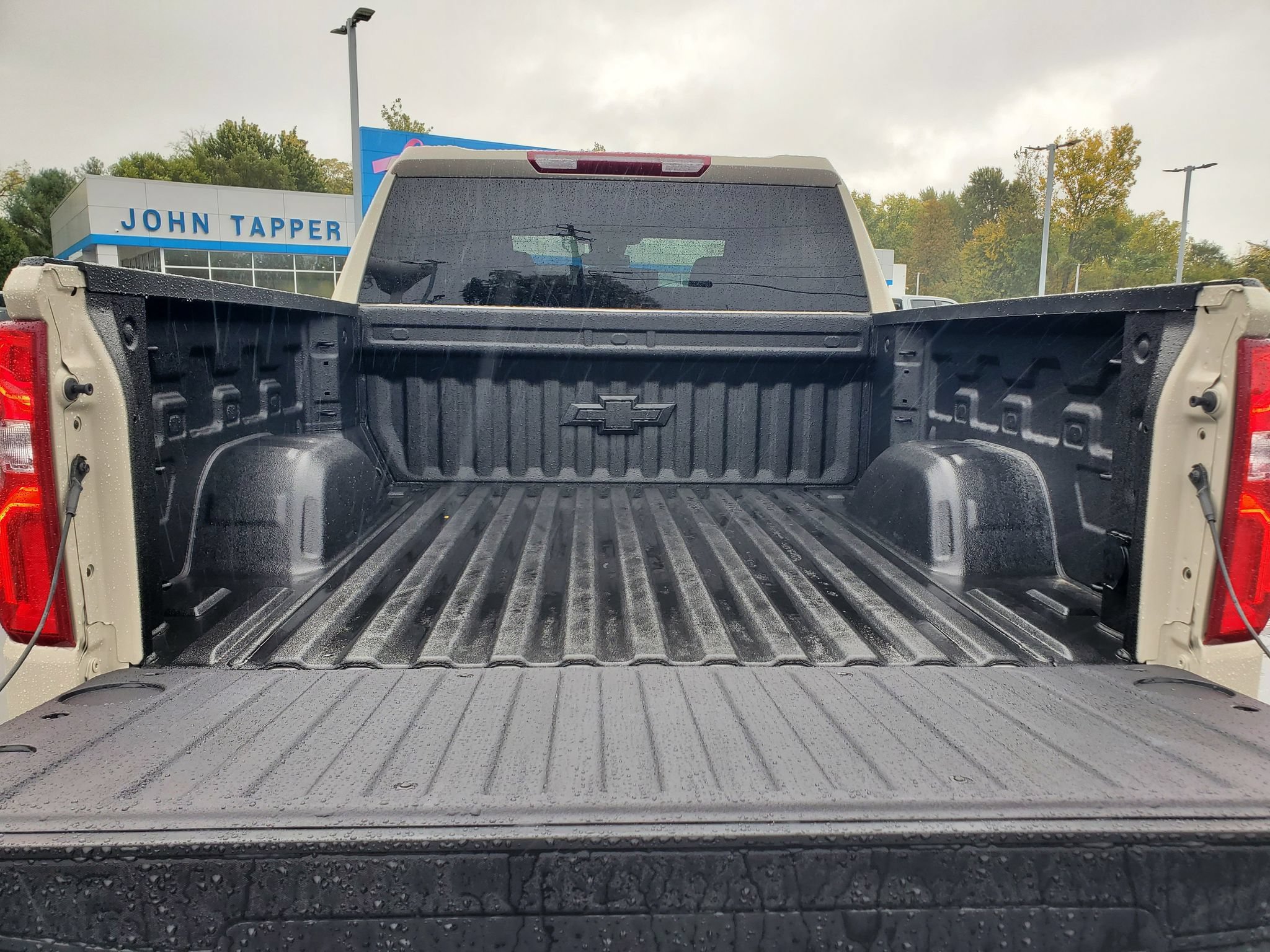 New 2026 Chevrolet Silverado 1500 RST w/ RST Select Package AWD/4WD image 9