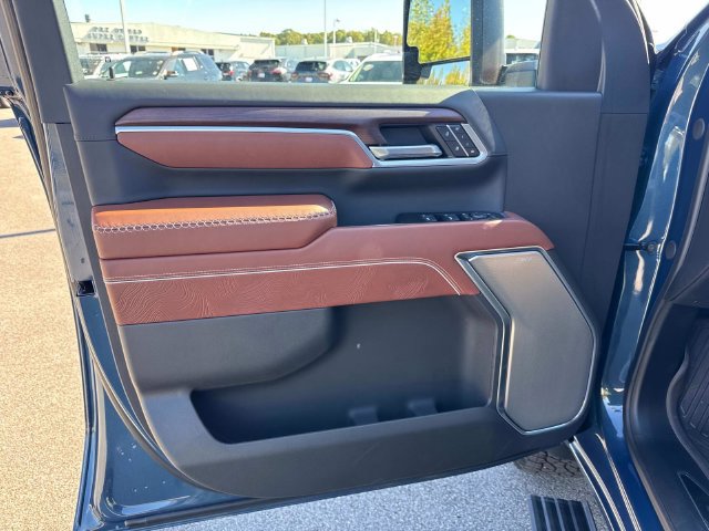 Used 2026 GMC Sierra 2500 Denali Ultimate w/ Max Trailering Package AWD/4WD image 23