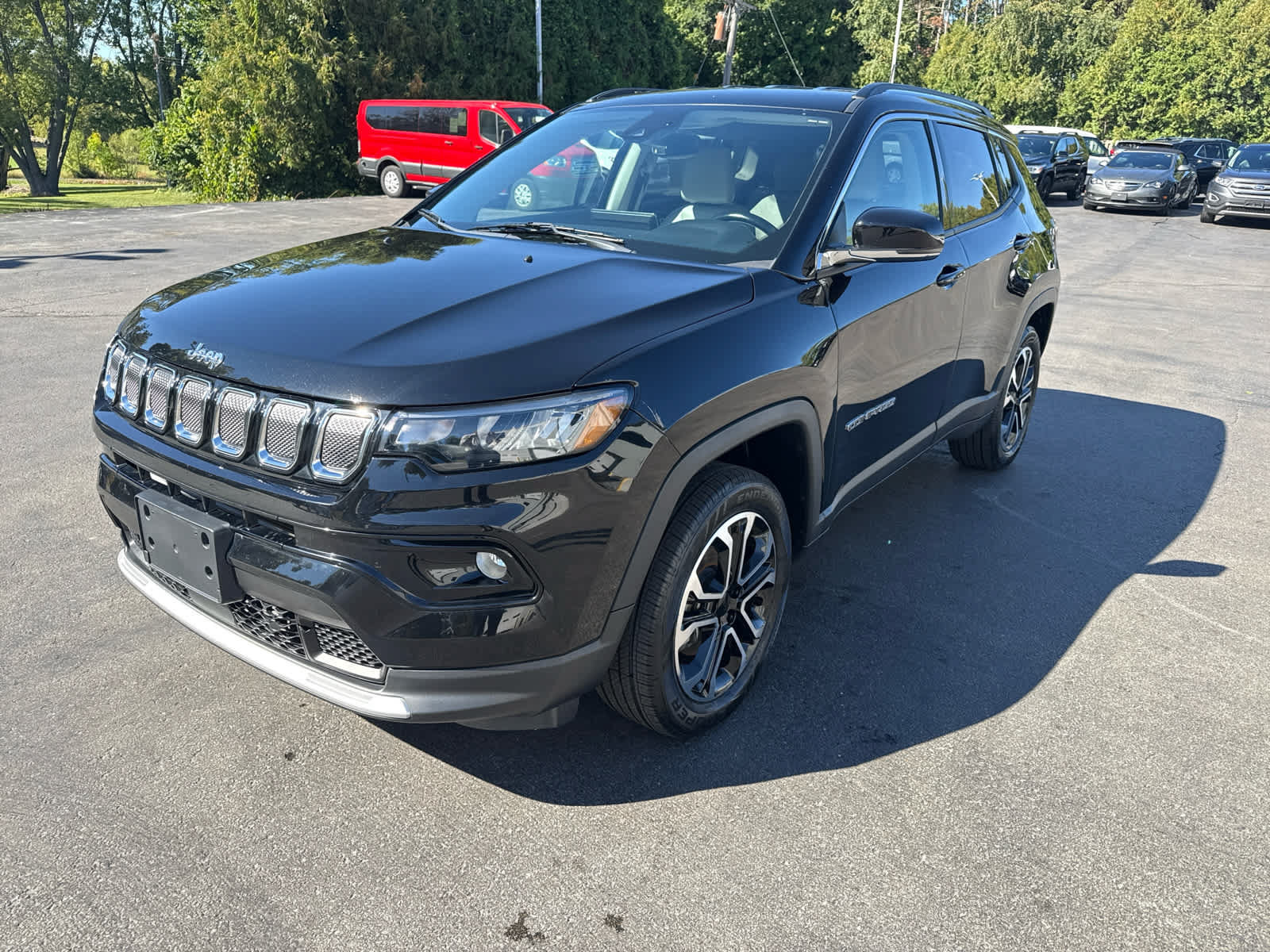 Used 2022 Jeep Compass Limited AWD/4WD image 7