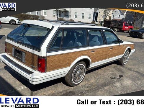 Used 1995 Oldsmobile Cutlass Ciera SL FWD image 7
