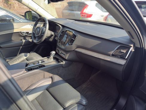 Certified 2022 Volvo XC90 T6 Inscription w/ Advanced Package image 16