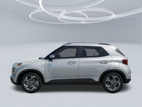 New 2026 Hyundai Venue SEL FWD image 3