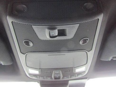 Used 2019 Ford F150 Platinum w/ Equipment Group 701A Luxury image 17