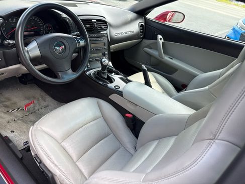 Used 2008 Chevrolet Corvette Coupe w/ Preferred Equipment Group RWD image 12