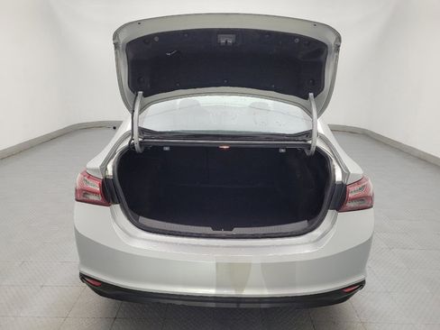 Used 2022 Chevrolet Malibu LT FWD image 29