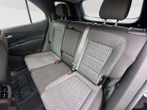 Used 2024 Chevrolet Equinox LT FWD image 31