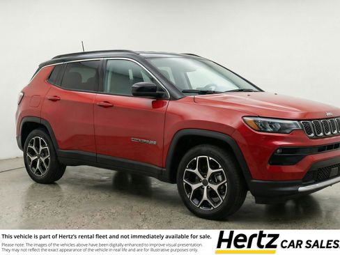 Used 2025 Jeep Compass Limited image 1