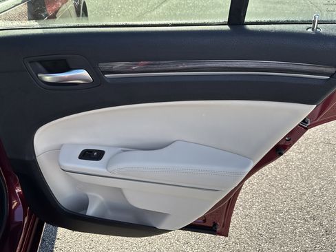 Used 2021 Chrysler 300 Touring w/ Sport Appearance Package image 22