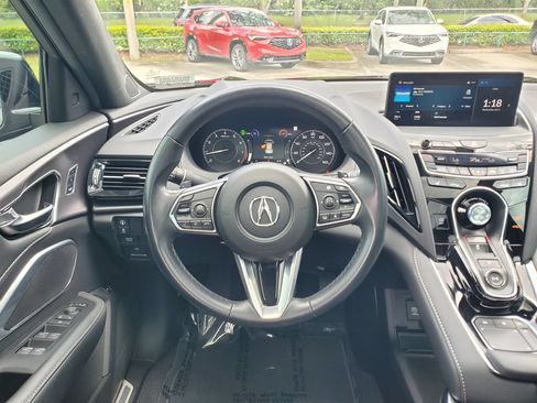 Used 2025 Acura RDX SH-AWD image 24