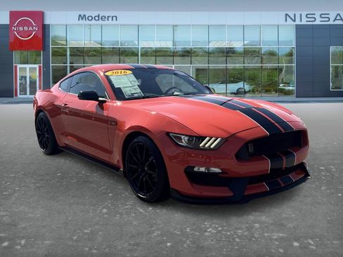 Used 2016 Ford Mustang Shelby GT350 w/ Technology Package RWD image 2