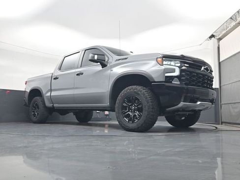 Used 2025 Chevrolet Silverado 1500 ZR2 w/ Dark Appearance Package image 1