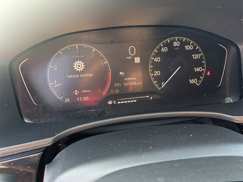 Certified 2025 Honda Civic Sport image 18