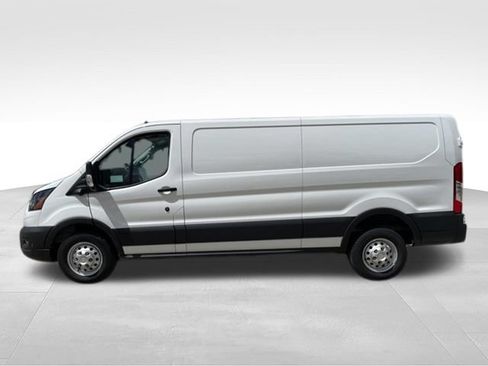 New 2025 Ford Transit 350 148 Low Roof RWD image 5
