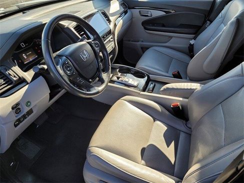 Used 2018 Honda Pilot Elite image 15