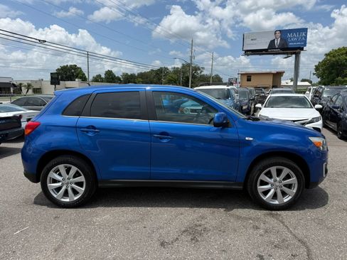 Used 2015 Mitsubishi Outlander Sport SE FWD image 4