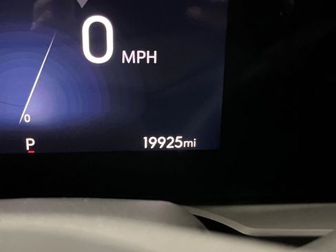 Used 2024 Buick Envista Sport Touring w/ Convenience I Package image 6