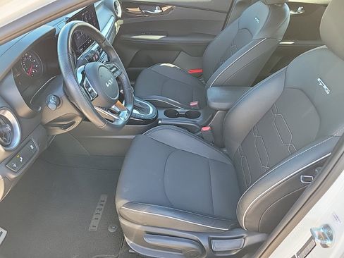 Used 2022 Kia Forte GT-Line image 3