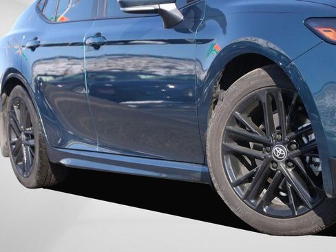 New 2026 Toyota Camry SE image 3