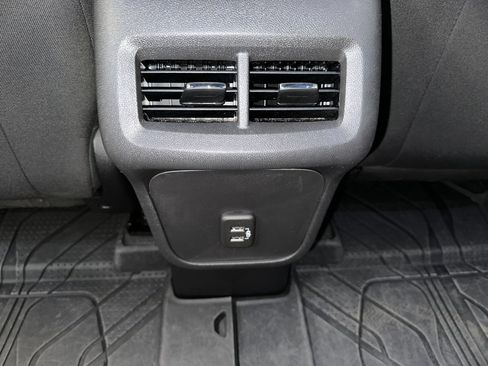 Used 2024 Chevrolet Equinox LT w/ LPO, Floor Liner Package image 21