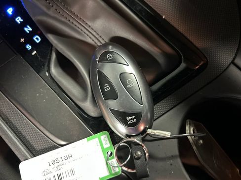 Used 2025 Hyundai Elantra Sport FWD image 20