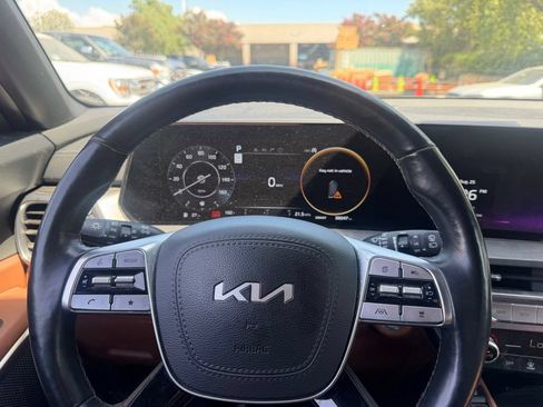 Used 2023 Kia Telluride SX X-Pro AWD/4WD image 5