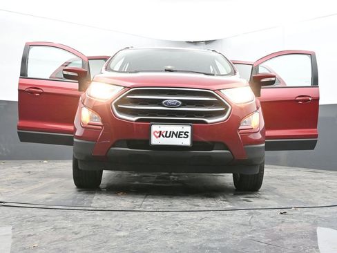 Used 2018 Ford EcoSport SE image 65